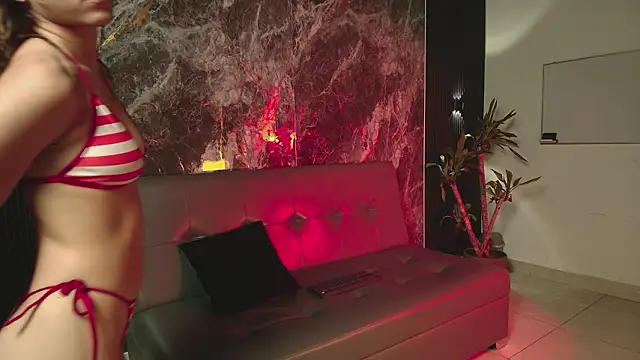 Snapshot of VelvetPassion chatting on March 6, 7:10 pm VelvetPassion online show from March 6, 7:10 pm