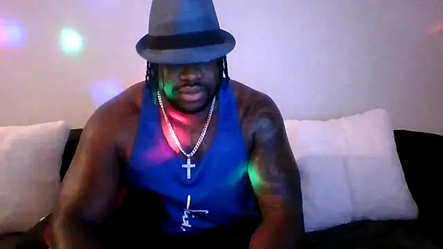 darkstallion7 online show from February 15, 3:47 am