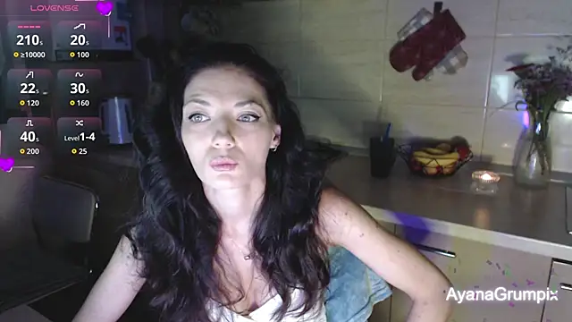 AyanaGrumpix online show from May 26, 11:45 pm