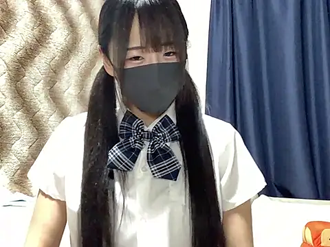 Snapshot of cocomi-coco0209 chatting on May 16, 1:32 pm cocomi-coco0209 online show from May 16, 1:32 pm