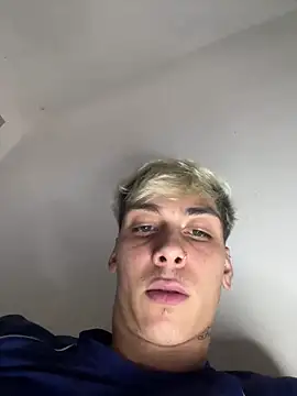 Snapshot of Babyfacenik chatting on March 29, 5:24 pm Babyfacenik online show from March 29, 5:24 pm