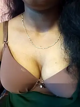 Snapshot of manu_sexy_ chatting on March 30, 6:03 am manu sexy online show from March 30, 6:03 am
