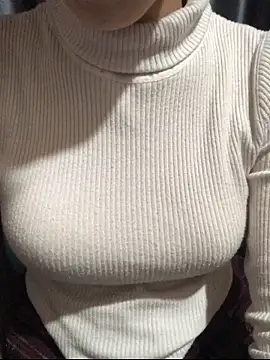 Bellasexyy68 online show from February 12, 3:56 am