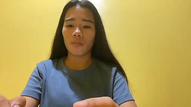 ThresaSallmen online show from February 19, 5:36 am