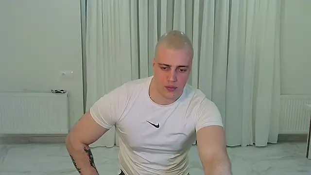 Snapshot of Telenok chatting on March 22, 4:10 pm Telenok online show from March 22, 4:10 pm