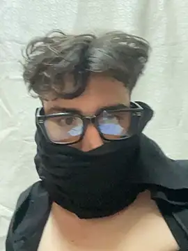 Femboysissy1919 online show from April 15, 12:39 am