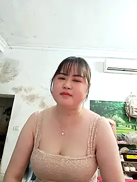 Kee-kimlee online show from April 24, 9:39 pm