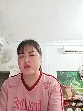 Kee-kimlee online show from June 14, 9:11 am