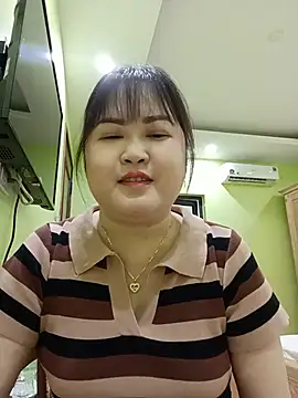 Kee-kimlee online show from July 15, 5:51 pm