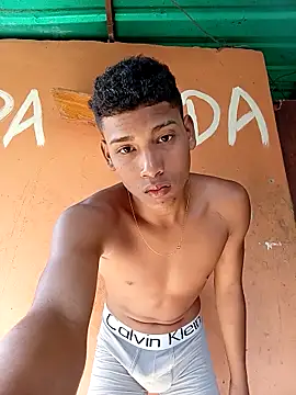 Xavier xxhot online show from February 12, 2:12 pm