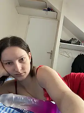 Mis-Elisa96 online show from May 6, 4:12 pm