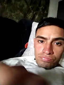 Guzman82838 online show from February 10, 10:14 pm