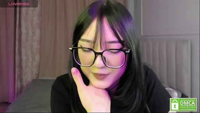 Snapshot of ariyastar chatting on March 1, 1:13 pm ariyastar online show from March 1, 1:13 pm