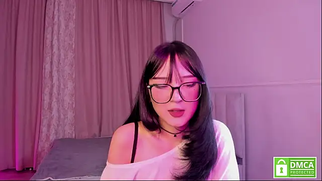 Snapshot of ariyastar chatting on March 6, 2:13 pm ariyastar online show from March 6, 2:13 pm