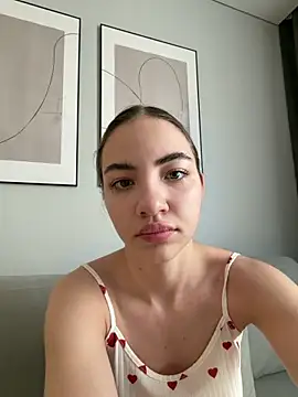  Patricia P online show from May 2, 4:17 am