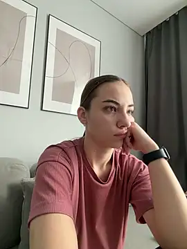  Patricia P online show from May 12, 4:20 am
