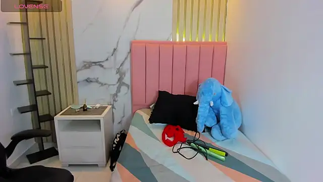 KAROLAGREY online show from July 9, 12:53 pm