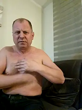 Demik71 online show from March 2, 11:33 pm