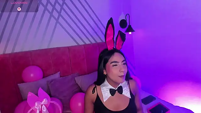 Snapshot of Lola_12_ chatting on April 6, 3:13 pm Lola 12 online show from April 6, 3:13 pm