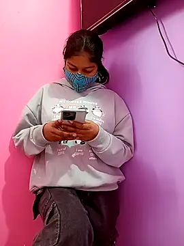 Rinki hot299 online show from February 10, 4:11 pm