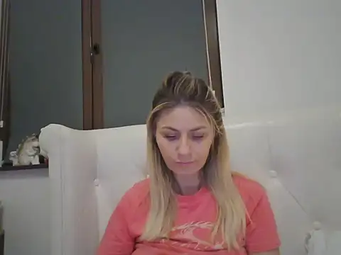 pamela051087 online show from February 9, 8:57 pm