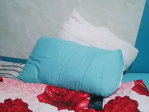 YummyBoobs  online show from March 4, 3:07 pm