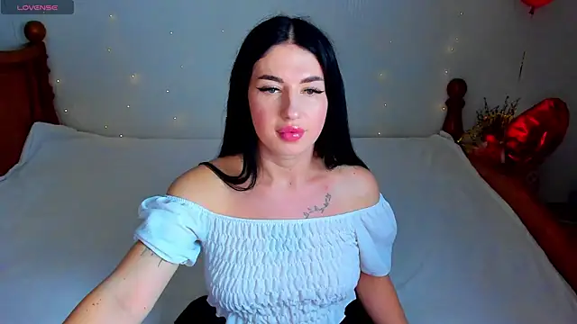 milanasky5 online show from March 28, 7:13 pm