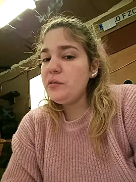 Snapshot of Dulcexpecado chatting on March 18, 1:25 pm Dulcexpecado online show from March 18, 1:25 pm