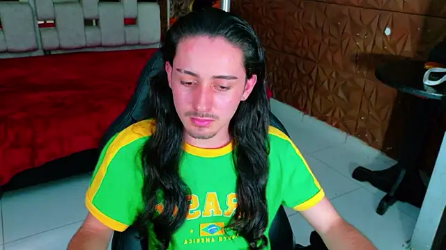 Angelis Savage online show from February 10, 6:45 pm