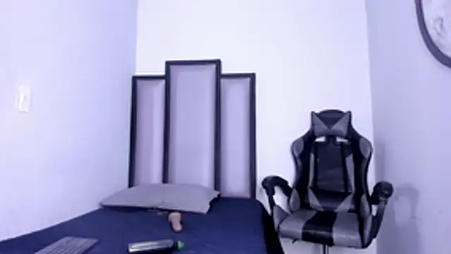 Snapshot of dulce_34 chatting on March 14, 8:36 pm dulce 34 online show from March 14, 8:36 pm