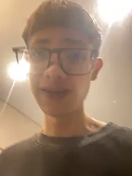 Snapshot of Santi_Princex chatting on April 20, 2:58 am Santi Princex online show from April 20, 2:58 am