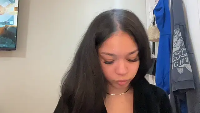 Snapshot of lizabbyyy chatting on June 10, 9:25 pm lizabbyyy online show from June 10, 9:25 pm