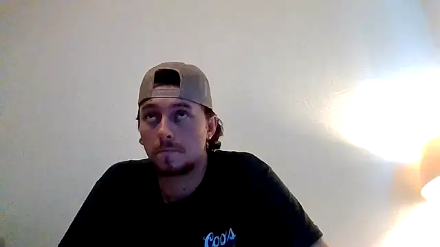 Tallhungandcloudy online show from February 14, 6:48 pm