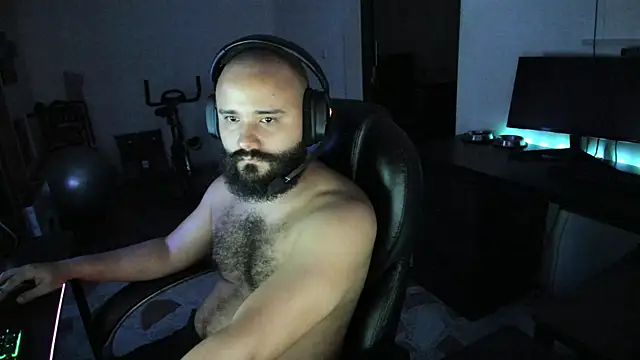 latinbbc77 online show from February 10, 3:21 am