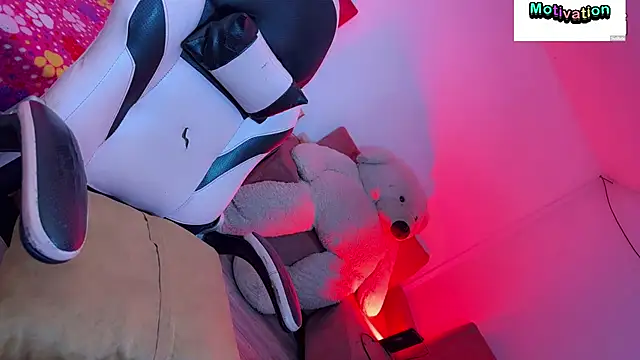 sexy girlts online show from July 21, 8:38 am