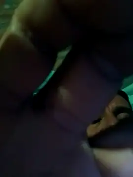 Snapshot of dgghjyt chatting on April 10, 4:50 am dgghjyt online show from April 10, 4:50 am