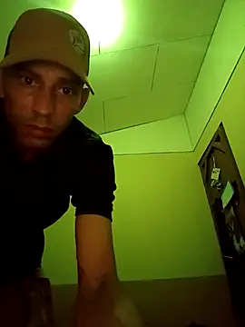 Snapshot of segnini21 chatting on May 30, 3:58 am segnini21 online show from May 30, 3:58 am