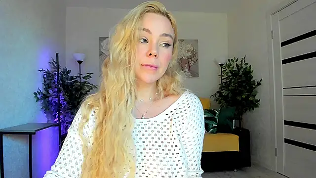 caty kiss online show from June 10, 5:07 am