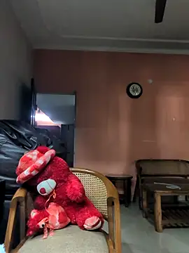 Snapshot of sexysilmy chatting on March 13, 5:25 am sexysilmy online show from March 13, 5:25 am