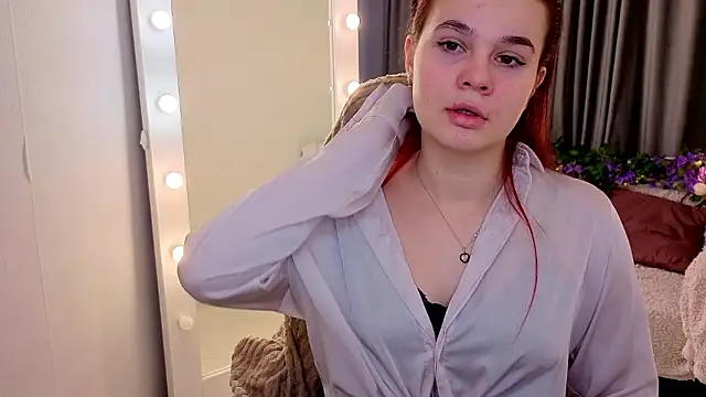 Snapshot of Monaswetty chatting on March 6, 5:37 am Monaswetty online show from March 6, 5:37 am