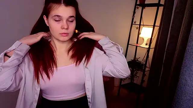 Snapshot of Monaswetty chatting on March 29, 5:40 am Monaswetty online show from March 29, 5:40 am