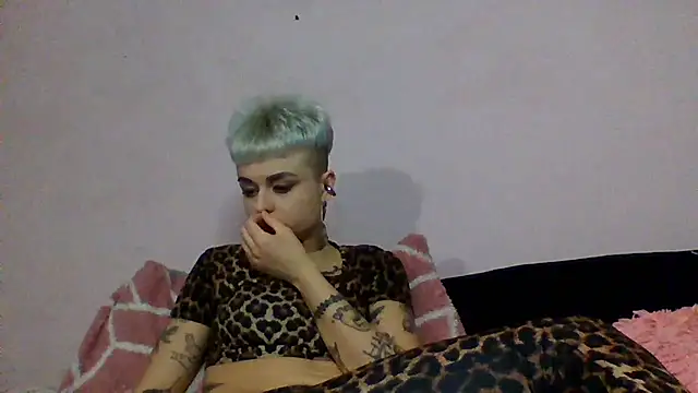 AlisaDear257 online show from February 16, 8:05 pm