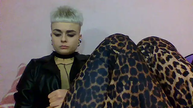 AlisaDear257 online show from February 28, 12:50 pm