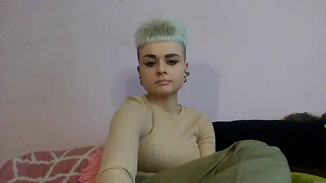 AlisaDear257 online show from March 3, 1:06 pm