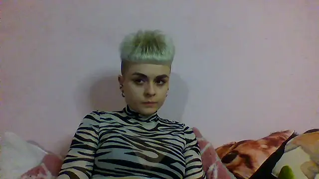 AlisaDear257 online show from March 14, 2:00 pm