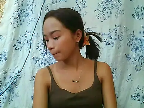 Snapshot of Asianpinay_Skinny1818 chatting on April 2, 4:54 am Asianpinay Skinny1818 online show from April 2, 4:54 am