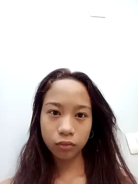 Snapshot of Asianpinay_Skinny1818 chatting on April 18, 9:59 pm Asianpinay Skinny1818 online show from April 18, 9:59 pm
