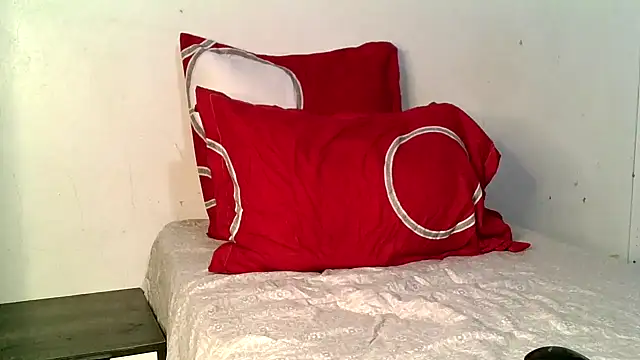 Snapshot of Mabelle_Eveline chatting on March 14, 8:09 am Mabelle Eveline online show from March 14, 8:09 am