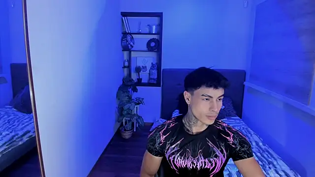 IanWest  online show from July 30, 11:15 pm