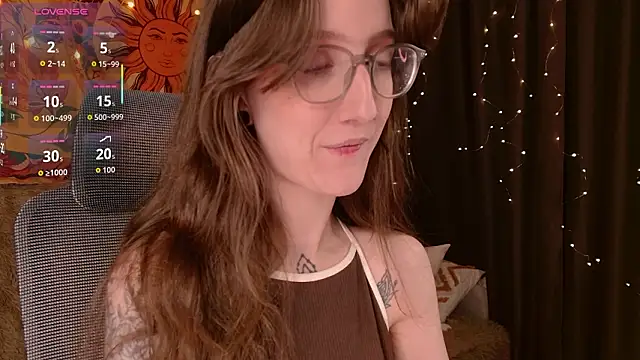 lolami  online show from March 11, 10:54 am